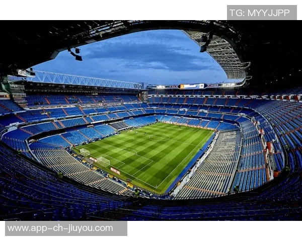 都柏林大学与科布的精彩对决揭示了足球的魅力与激情